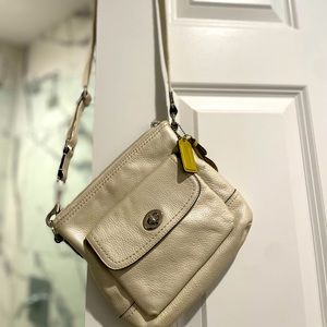 USED ONCE Coach crossbody bag